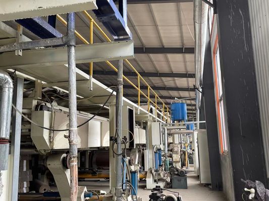 Dubbel Laag25kw Karton die Machine Golf Kartonnen Productie 300m/Min lijmen